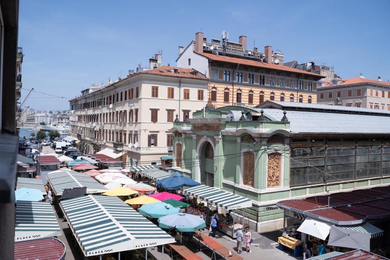 Market Inn - Zagrebacka Rijeka Exteriör bild